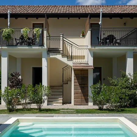 Le Casette Di Orta Apartamento *