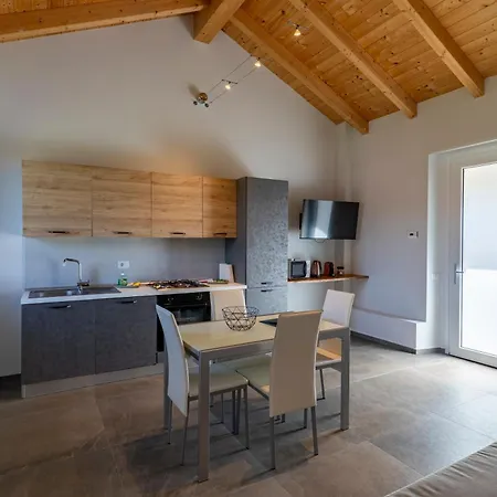 Apartamento Le Casette Di Orta